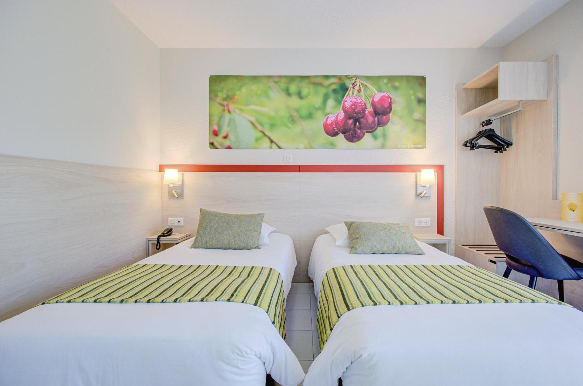 Hotel Saint Louis Le Thor Kültér fotó